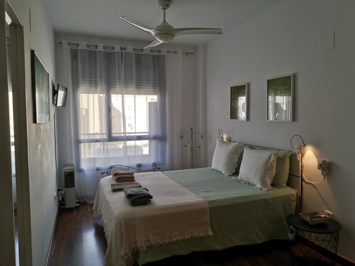 Comfortable Apartment With Airco - Isaola Oliva Exterior foto